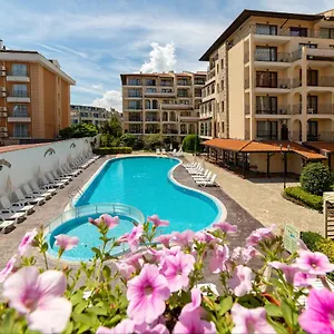 Aparthotel Tourist Complex Rose Village